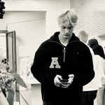 Elliot Walldorf - @elliotwalldorf - Instagram
