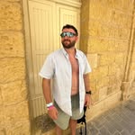 Elliott Weeks - @elliottweeks - Instagram