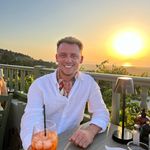 Elliott - @elliott_ball - Instagram