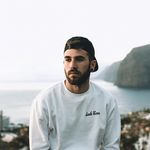 Elliott Bennett - @bespokewhispers - Instagram
