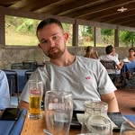 Elliott Holmes - @elliott_h9 - Instagram