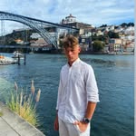 Elliott Howell - @_elliotthowell - Instagram