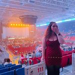 Ashley - @ashleyelliottrowe - Instagram