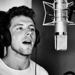 Ellis Berry - @ellis_berry_official - Instagram
