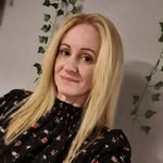 Laura Coates - @ellis.coates - Instagram