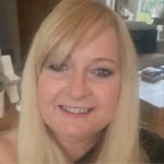 Julie Ellis-Fenwick - @julieellisfenwick - Instagram