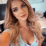 Ellis Hahn - Facebook