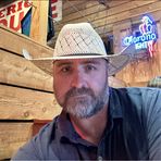 Ellis Newton - Facebook