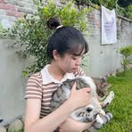 Elly Chang - Facebook