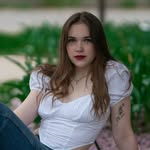 Elly Davis - @elly_davis04 - Instagram
