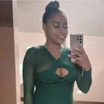 ELLY DAVIS - @elly_many_trades69 - Instagram