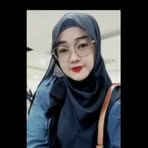 Elly Lie - Facebook