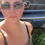Elly Lloyd - @elly.lloyd - Instagram