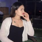 Ella Moe - Facebook