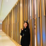 Elly Moe - Facebook