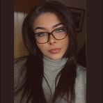 Elly Moore - Facebook