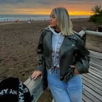 Elly Riley - @elly_alit25 - Instagram