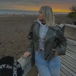 Elly Riley - @jeelly_riley - Instagram