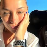 Elly Riley - @ellyriley7 - Instagram