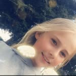 Elly Walker - @ox.elly.xo - Instagram