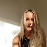 Elly Walker - @ellymwalker - Instagram