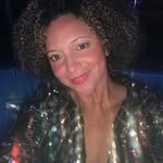 Elly Young - @curlymira716 - Instagram