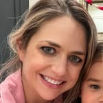 Ellyn Smith - @elliebuttons - Instagram
