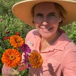 Margaret Cobbs - @velmablooms - Instagram