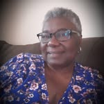 @__elnora_james - Instagram