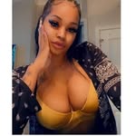Nora Larson - @noralarson170 - Instagram