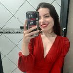 Eloisa Possi - @eloisanavarro.p - Instagram