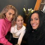 Eloise Lowe - @repokom167 - Instagram