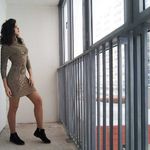 Eloise Stone - @eloisestone86 - Instagram