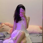 Eloise Wells - @eloisewells58 - Instagram
