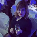 Eloise Wells - @eloisewells417 - Instagram