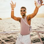 Elon J. Thomas - @elonlovespalmtrees - Instagram