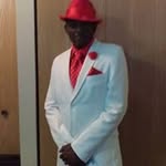 Elroy Holmes - @holmeselroy - Instagram