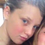 Els Bells - @ellacooper_88 - Instagram