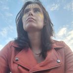 Elsa Adriano - Facebook