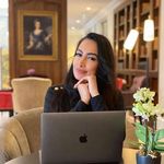 Elsa Alvarez - @alvarez.vic54 - Instagram