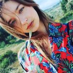 Elsa Connor - @7i6plqvngxy3qlo - Instagram