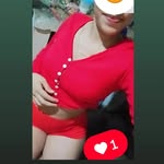 Elisa Dailey - @la_pollita_08 - Instagram
