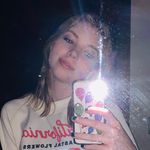 Elsa Friesen - @the_elsa_darling - Instagram