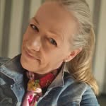 Iris Vogler - @voglerelsadavidson - Instagram