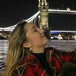 Elsa Dickens - @elsadickens - Instagram