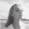 Elsa - @elsajanehurst - TikTok