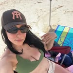 Elsa Medrano - @daanielaamdl - Instagram