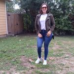Elsa Menjivar - @menji.elsy92 - Instagram