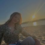 Elsa Richard - @elsa.richard.92 - Instagram