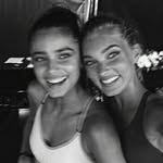 Elsa&Taylor Daily - @delsataylorhill - Instagram